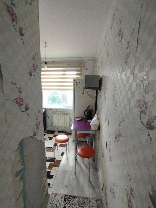 1 комнатная квартира, район зигзаг, школьник