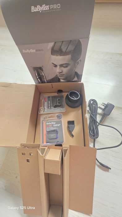 Прпфесионален тример Babyliss Pro Skeleton