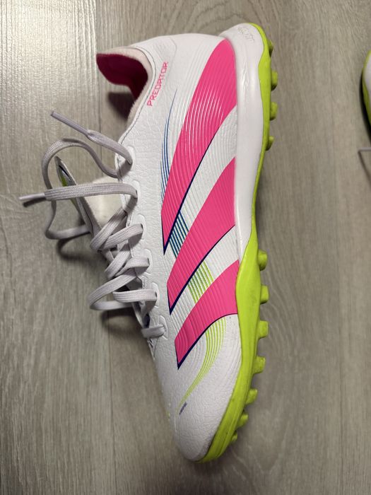 Adidas predator