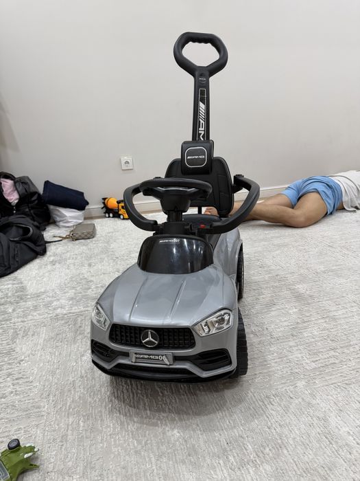 Детская машинка каталка