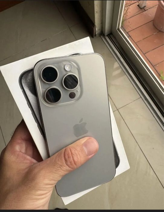 Iphone 15 pro sotilad