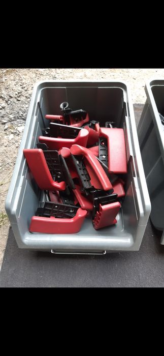 Дръжка преден капак Mercedes / Мерцедес