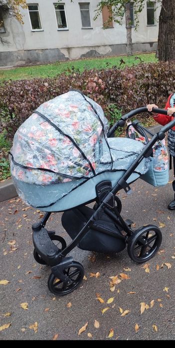 продам коляску Adamex Porto Flowers