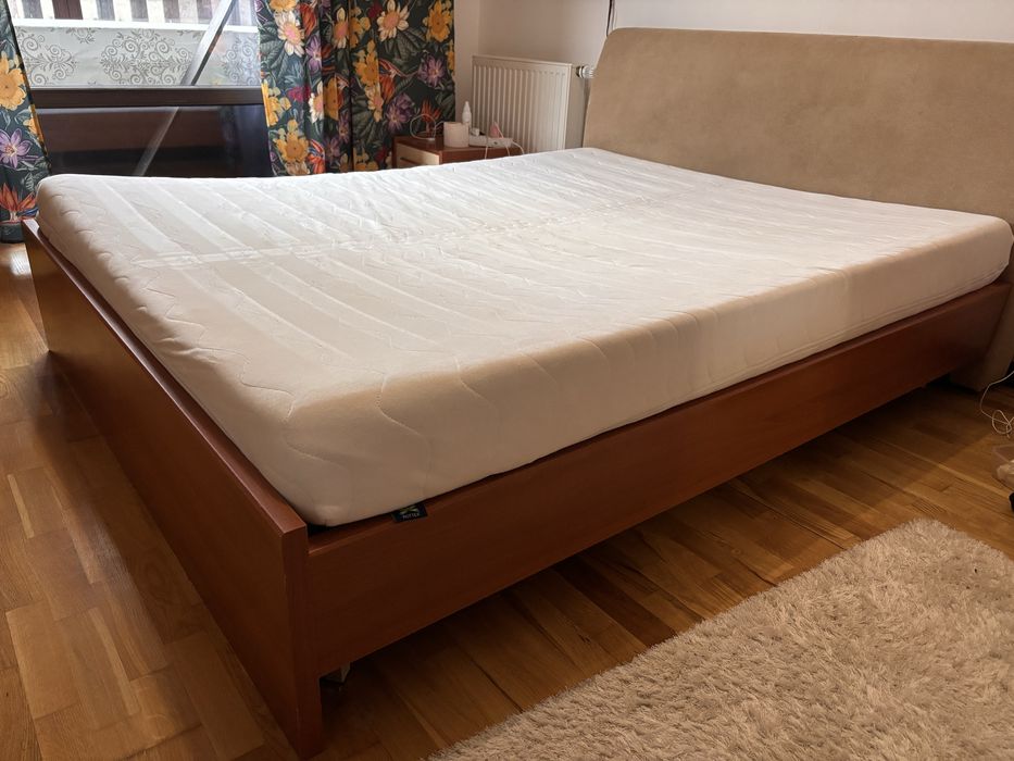 Pat cu saltea (160X200)