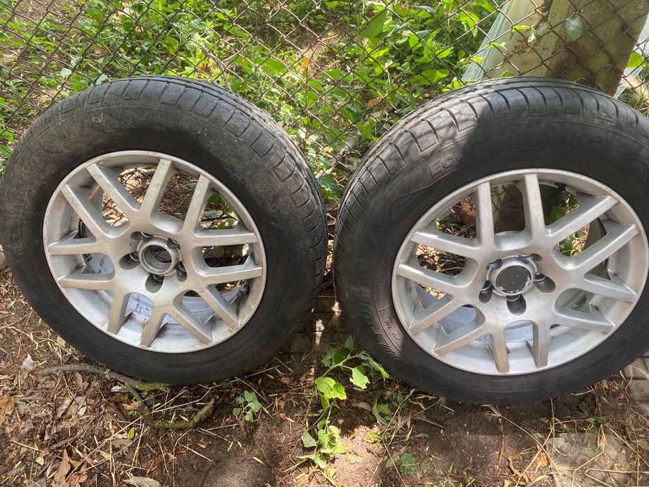 Гуми с джанти за Голф 4