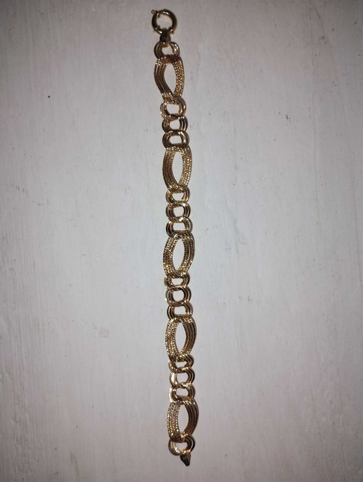 Vând brățară de aur