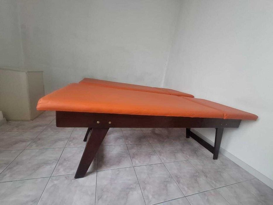 Кушетки медицинские