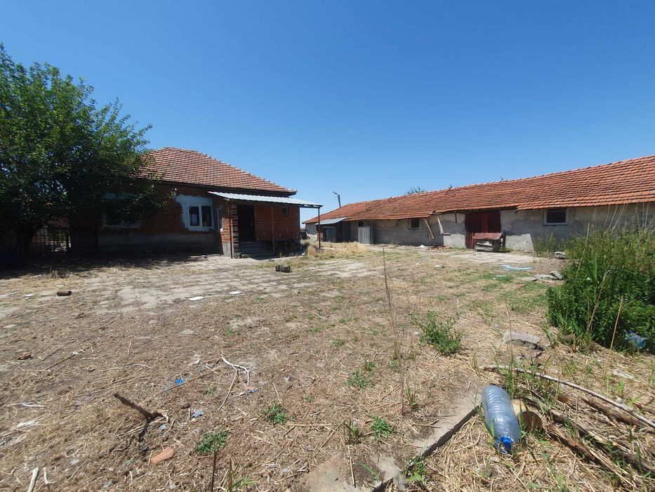 Продава се Промишлена сграда в с. Караджалово, Област Пловдив - 2522 кв.м за 20 €/кв.м - Снимка #5