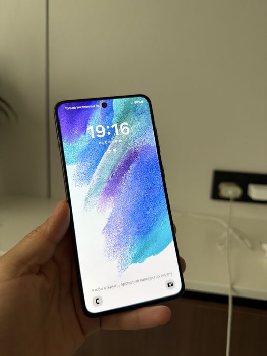 Самсунг Галакси S21fee 256гб