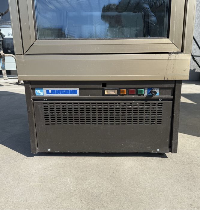 Минусова хладилна витрина