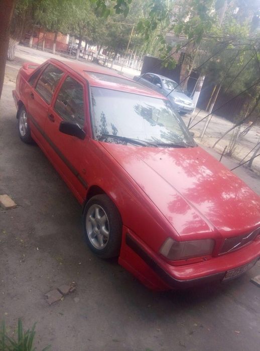 Машина Вольво продаётся