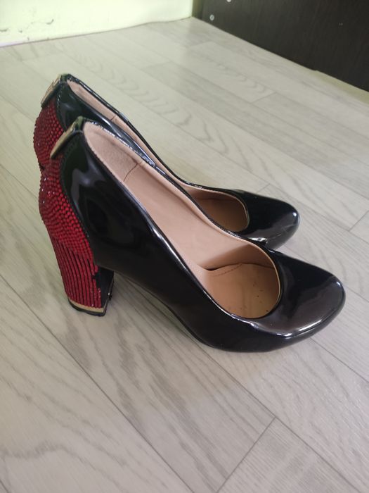 Туфли сатамын көп кейілмеген