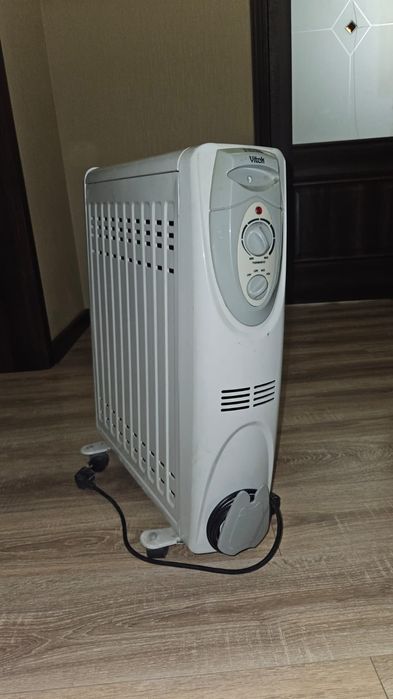 !!СРОЧНО!! Обогреватель Масляный Vitek