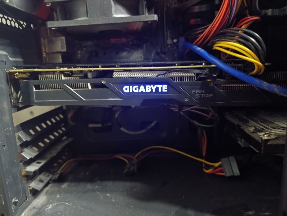 Видеокарта 1060 G1 gamibg 6 Gb