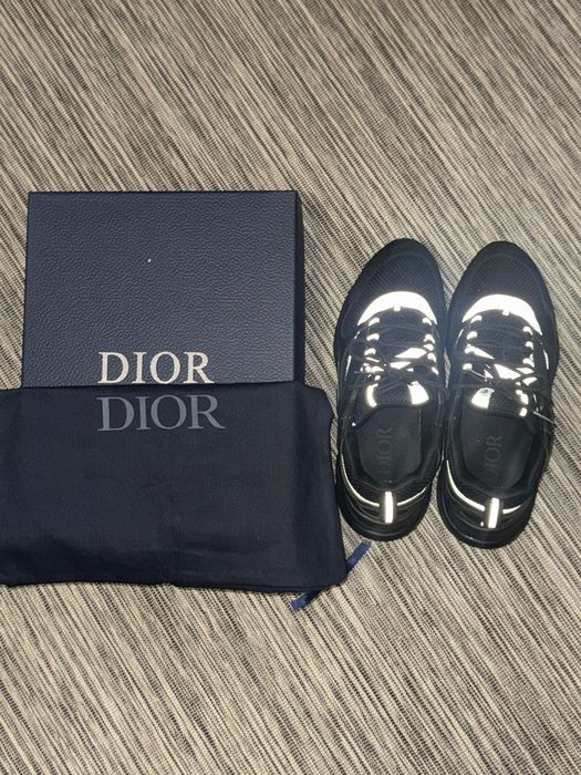 Vand adidasi Dior B22