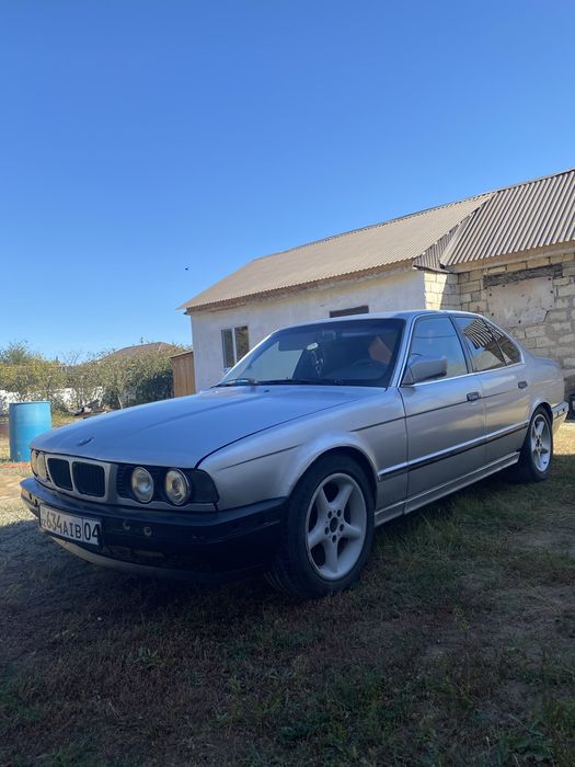 БМВ Е34 М50Б20