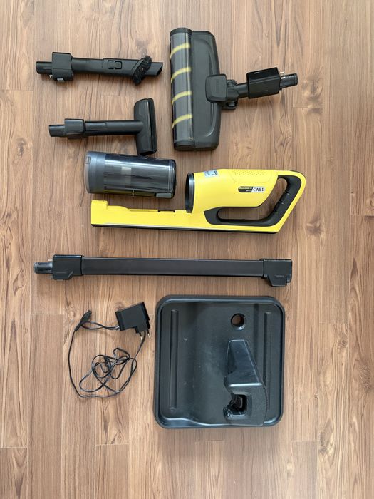 Вертикальный пылесос Karcher VC 4s Cordless