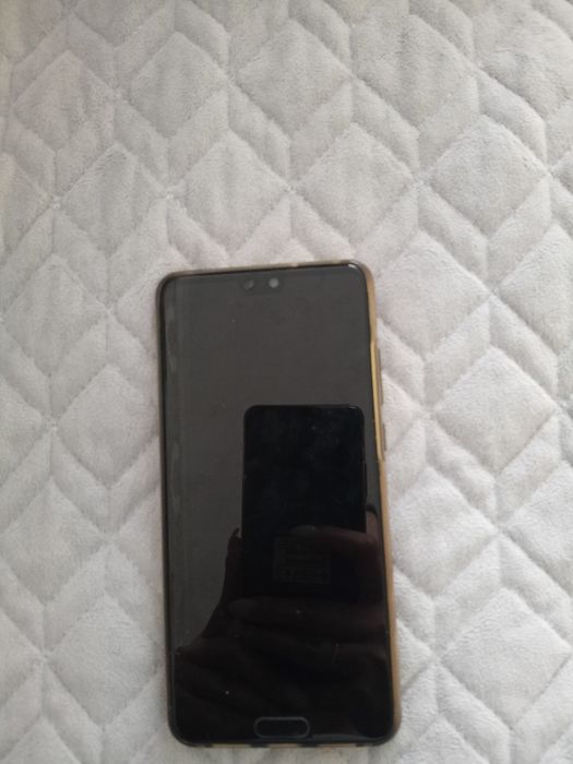 Продам б/у телефон