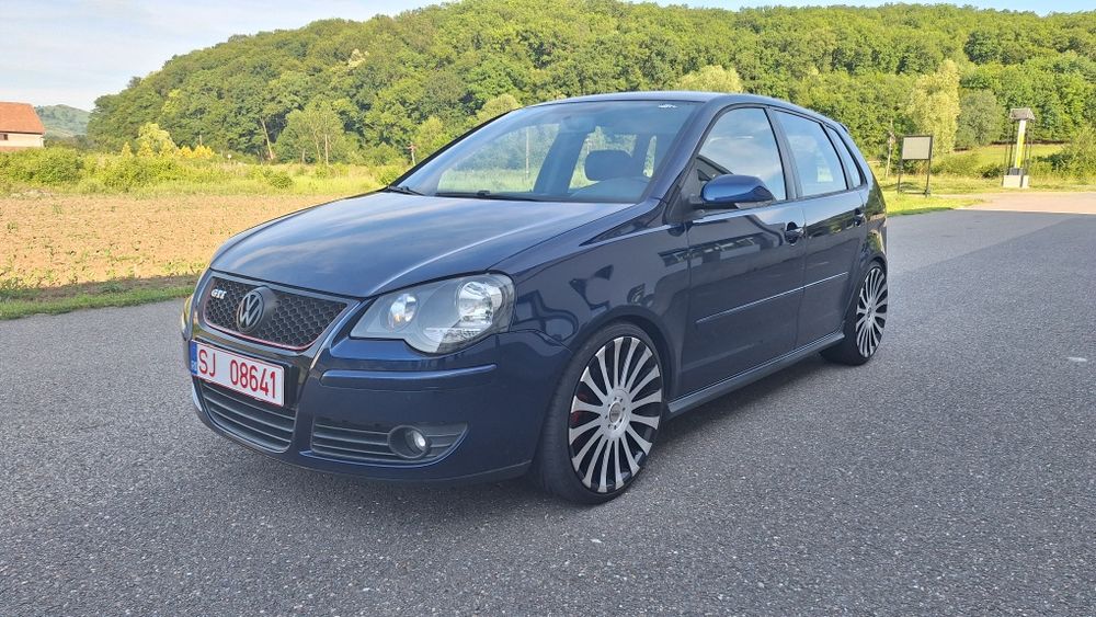 VOLKSWAGEN Polo 2008