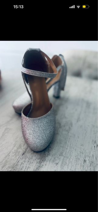 Pantofi marimea 36 noi