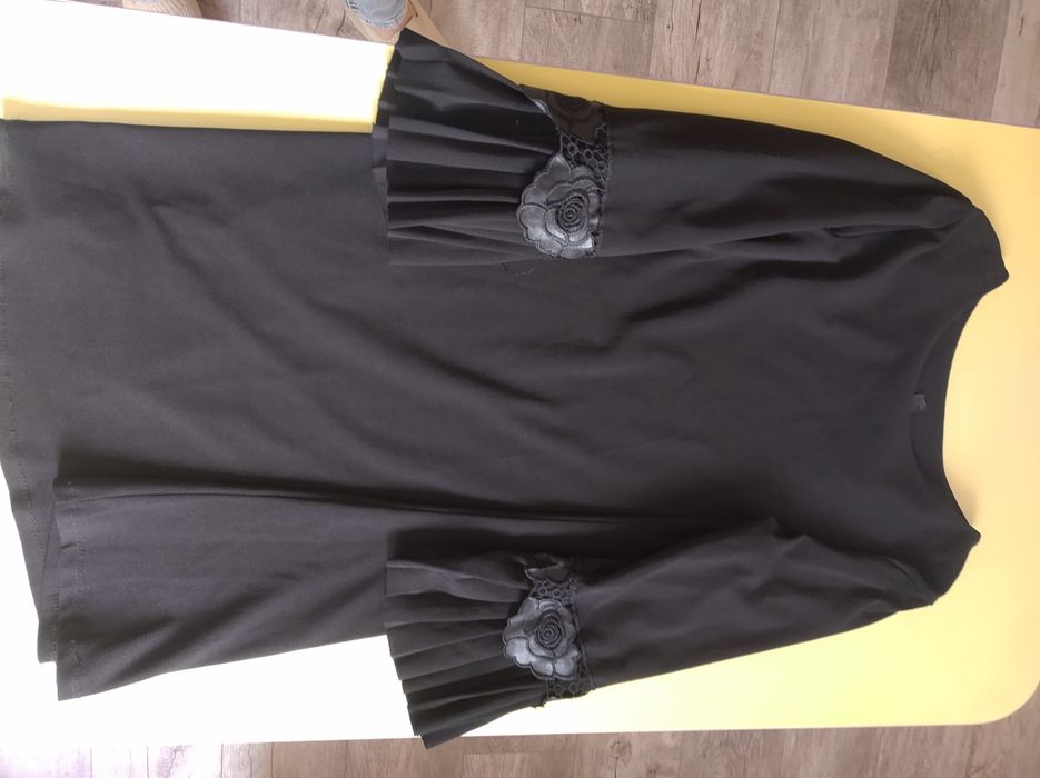 Продавам 5 рокли