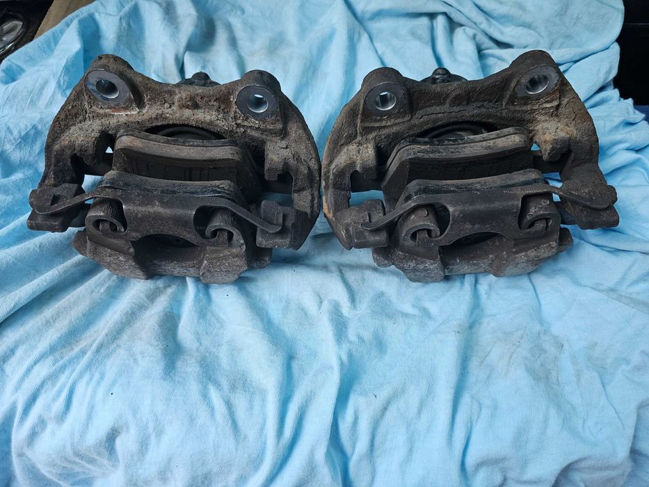 Задни спирачни апарати