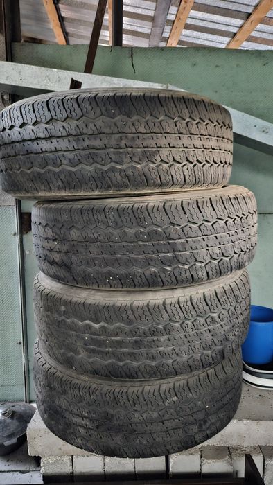 Продаю шины 265/70 R16
