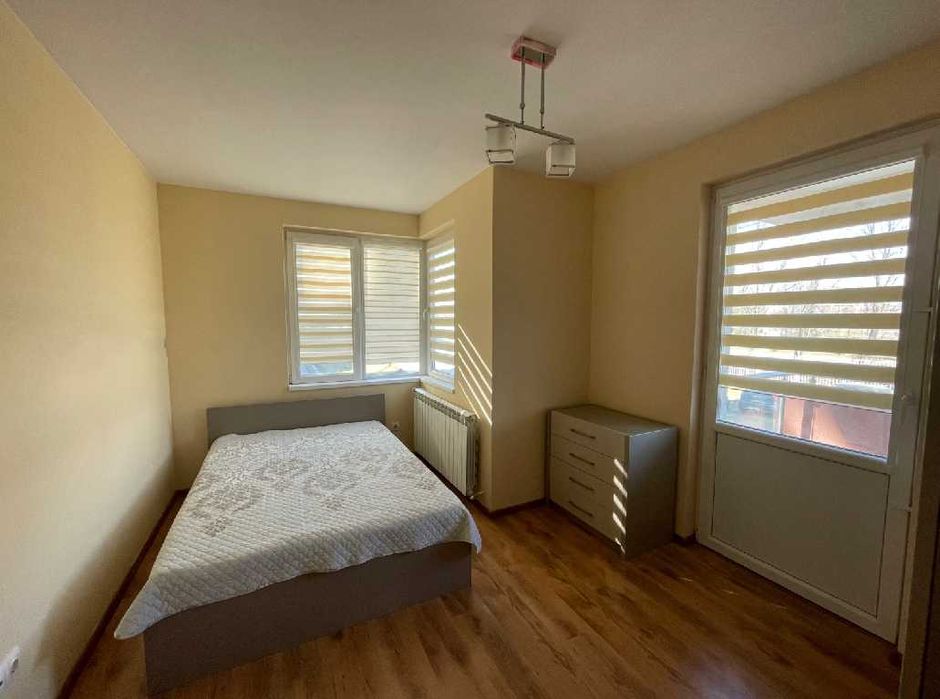 Дава се под наем Двустаен апартамент в София, Зона Б-18 - 65 кв.м за 548.25 € - Снимка #3