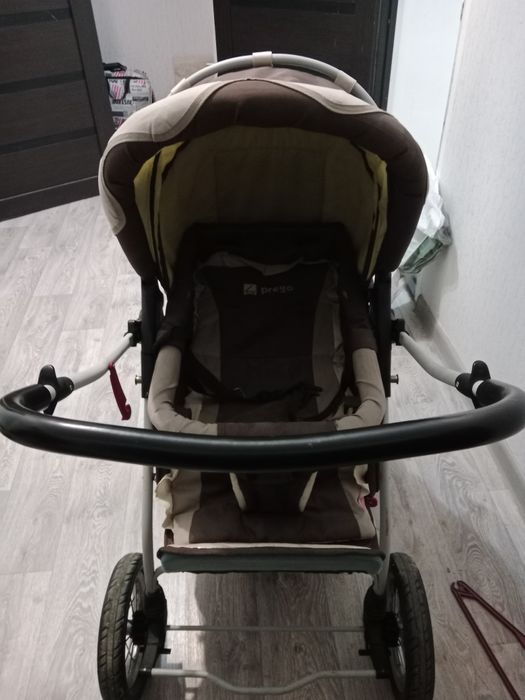 Коляска буу в хорошем состояние