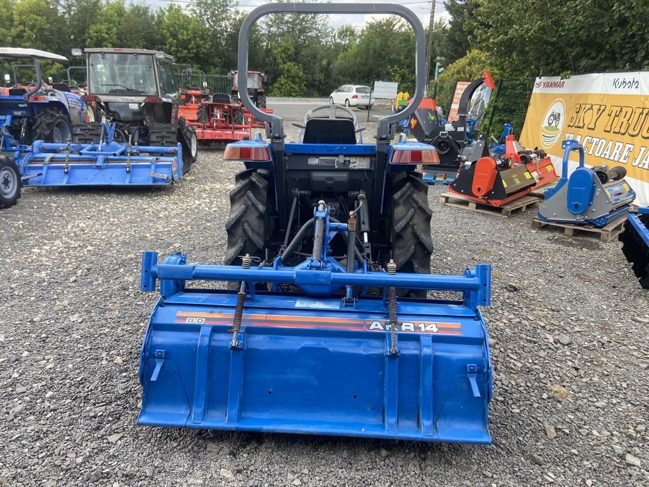 Tractor japonez Iseki Geas 253, 4x4, 25cp, servo + freza, Carte RAR