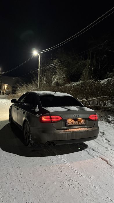 Vand Audi A4 B8, s-line