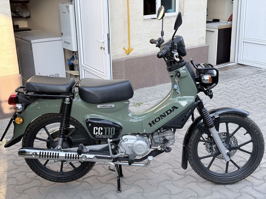 Honda Cross Cub 110 (модель CC110) в зеленом цвете