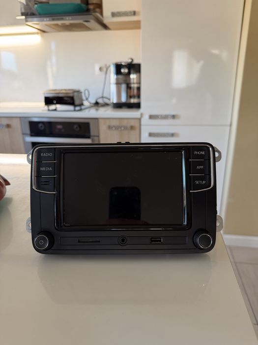 Продавам медия RCD 330