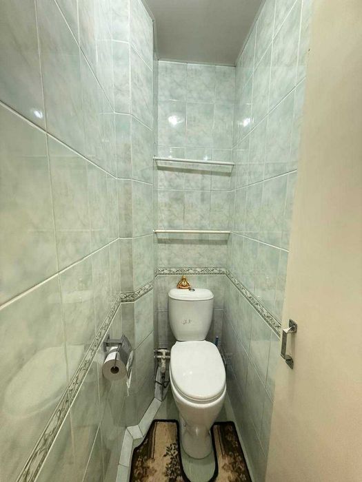 Продается квартира Гулобод 5 хона срочно !