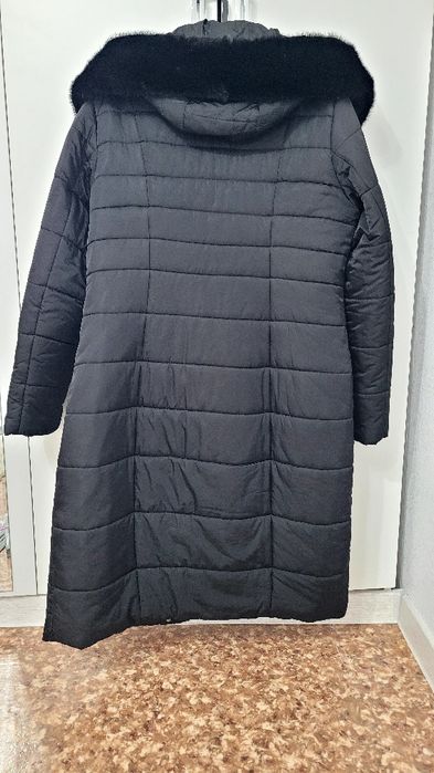 Продам зимнюю куртку