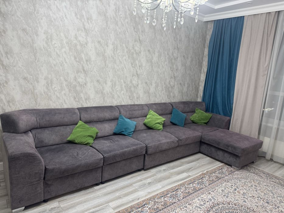 Диван для гостинной 4м