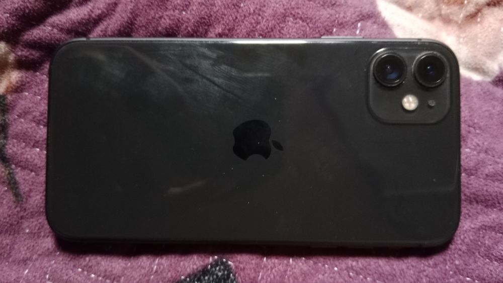 Iphone 11, 128гб/4гб