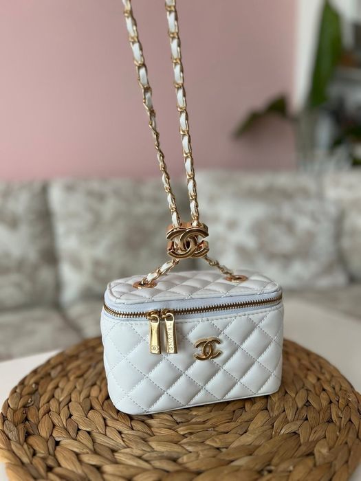 Различни модели чанти