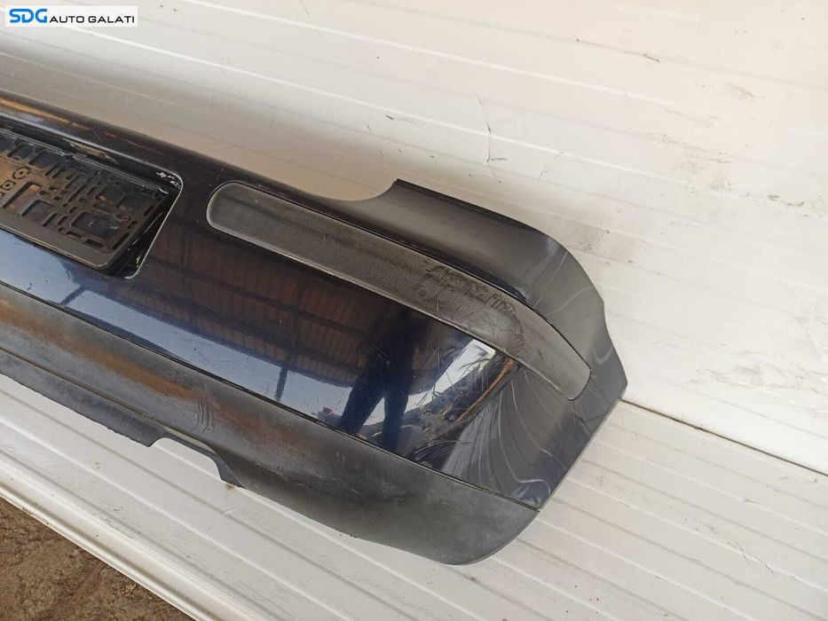 Bara Spoiler Spate Completa Volkswagen Golf 4 Hatchback Scurt 1998 - 2005 Culoare LC5H [L1224]