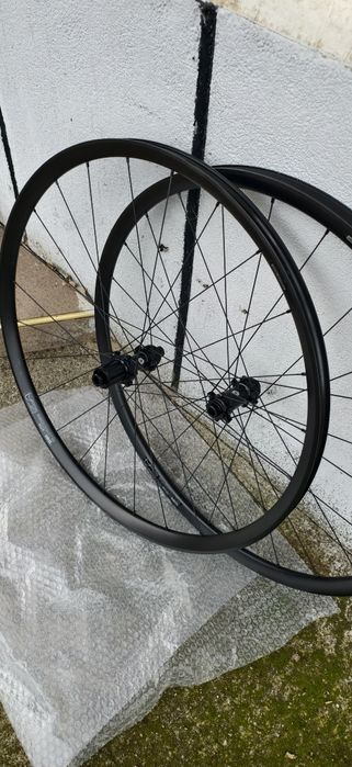 Капли Seido GEON Wheelset  23-622 700C Disc 12x100mm/12x142mm Shimano