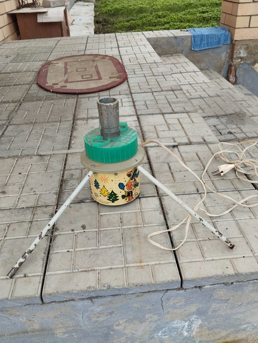 Вертушка для елки