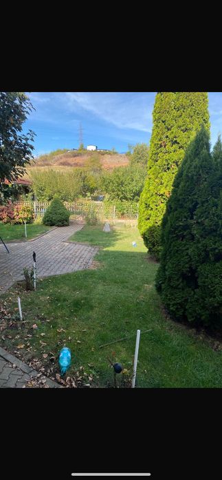 Vând casă zona schit