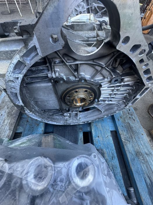 M271 дигател на части