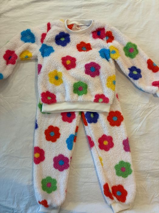 Зимни дрехи за момиче