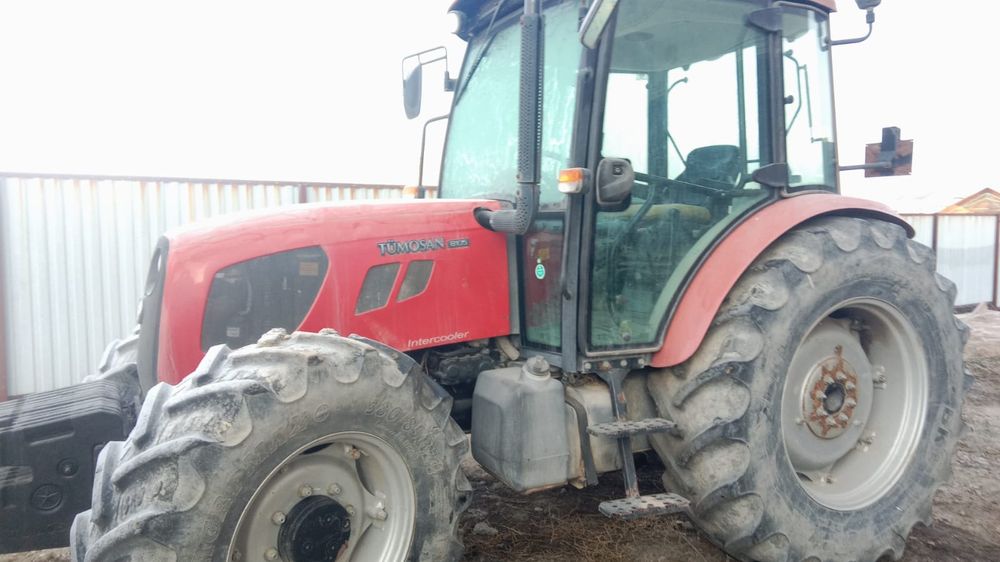 Тумосан 8105 Трактор 2016