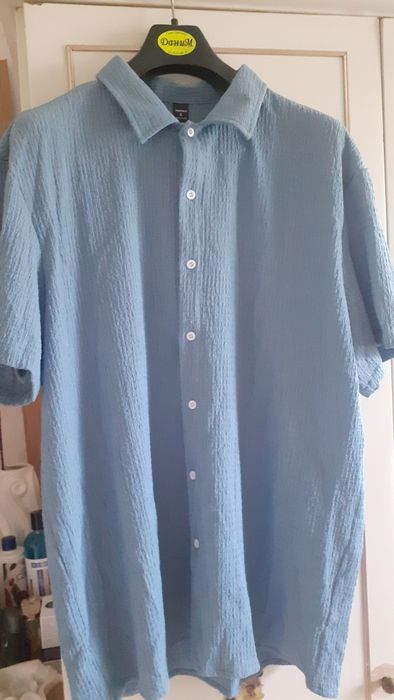 Мъжка риза с къс ръкав