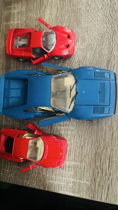 Masini de colectie Ferrari si alte machete