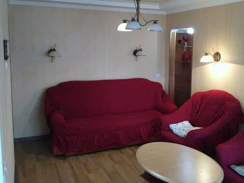 *Продается 2- х комн-студия в Центре города!