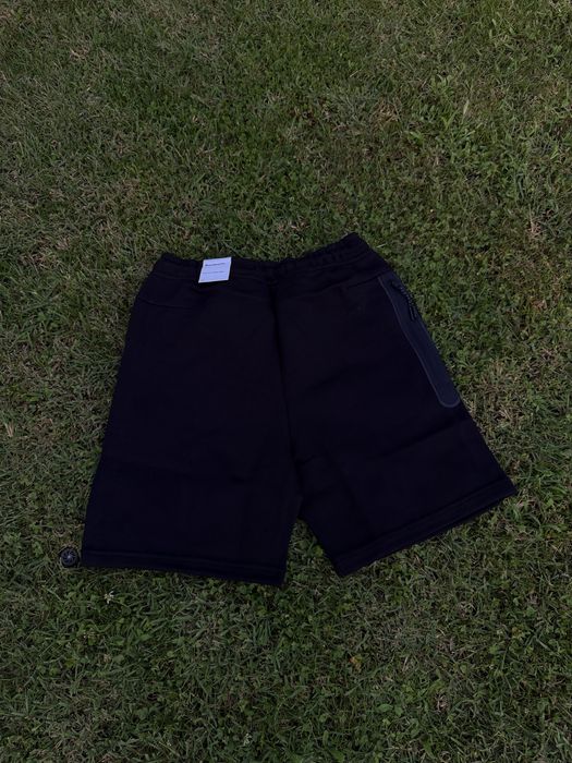 Panfaloni Scurti Nike Tech / Premium 2026