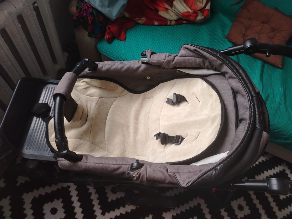 Продается коляска